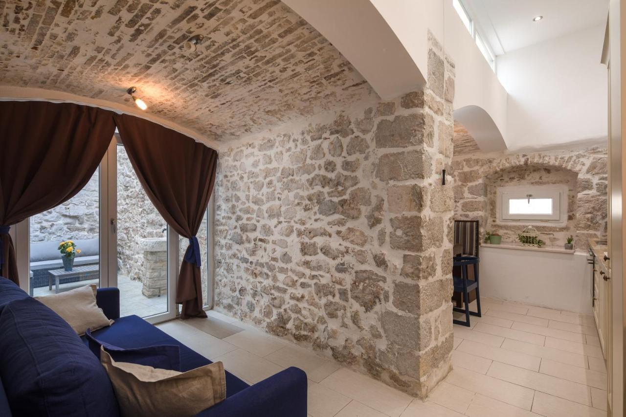 Awesome Stone House Hotel Сплит Екстериор снимка